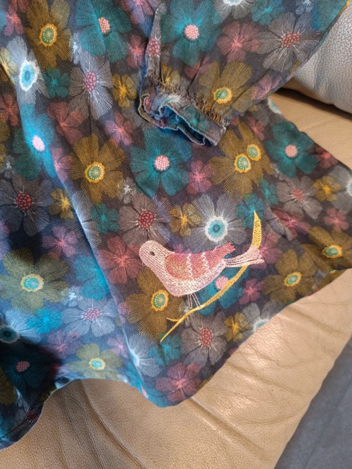 Blouse fleurie et oiseau brodé Orchestra - photo numéro 2