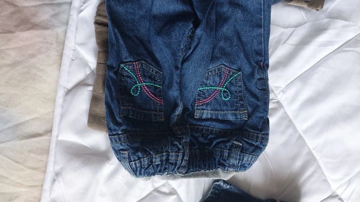 Lot 8 pantalon 1 an - photo numéro 9