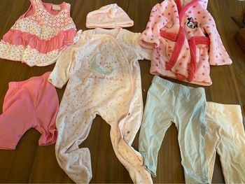 Lot vêtements fille 6  Disney, C&A , Verbaudet