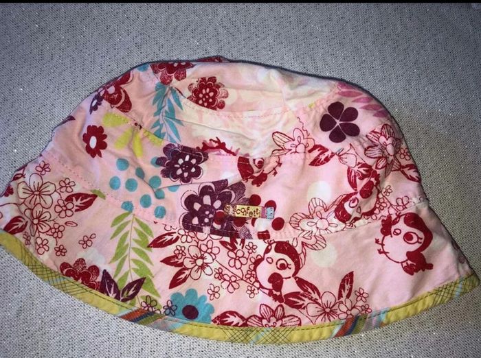 Chapeau bob Confetti comme neuf - photo numéro 2