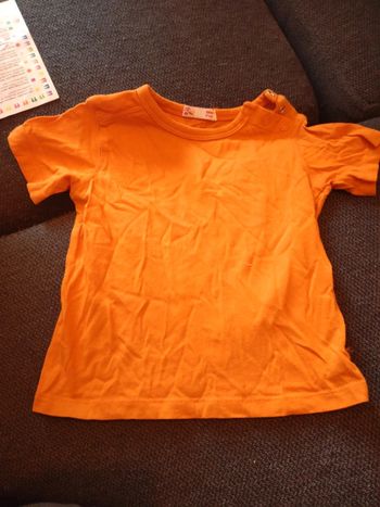 T shirt dpam taille 18 mois