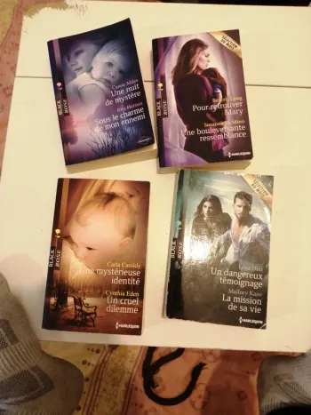 Lot de 4 livres série Black Rose