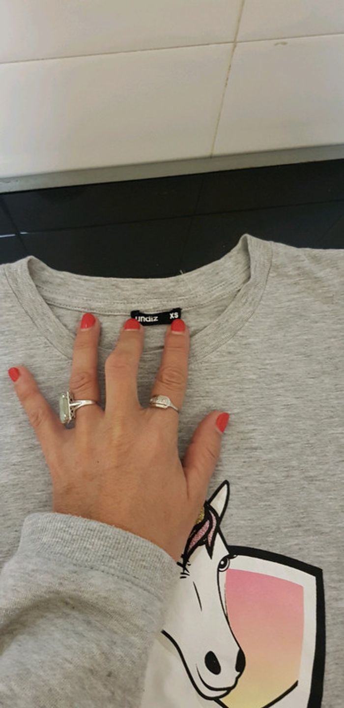Tee shirt Licorne femme a paillettes - photo numéro 3