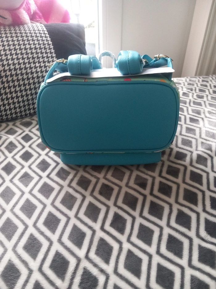 Sac loungefly disneyland paris - photo numéro 8