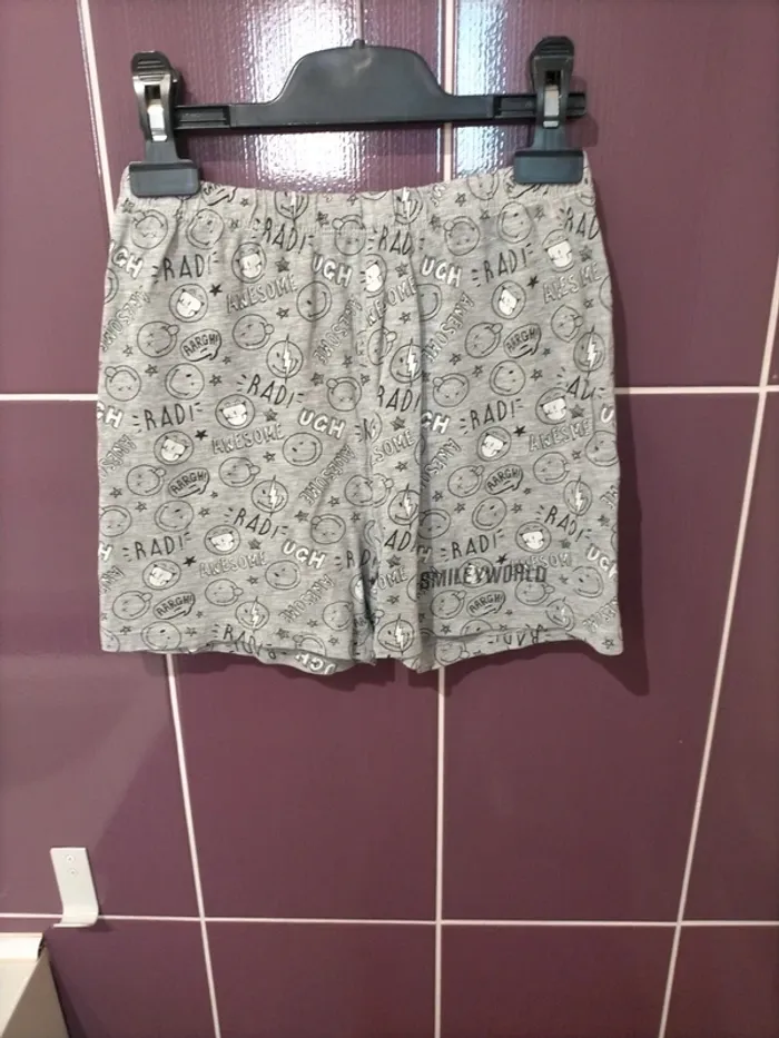 Pyjashort Smiley World 9 ans ( 136 cms) - photo numéro 6