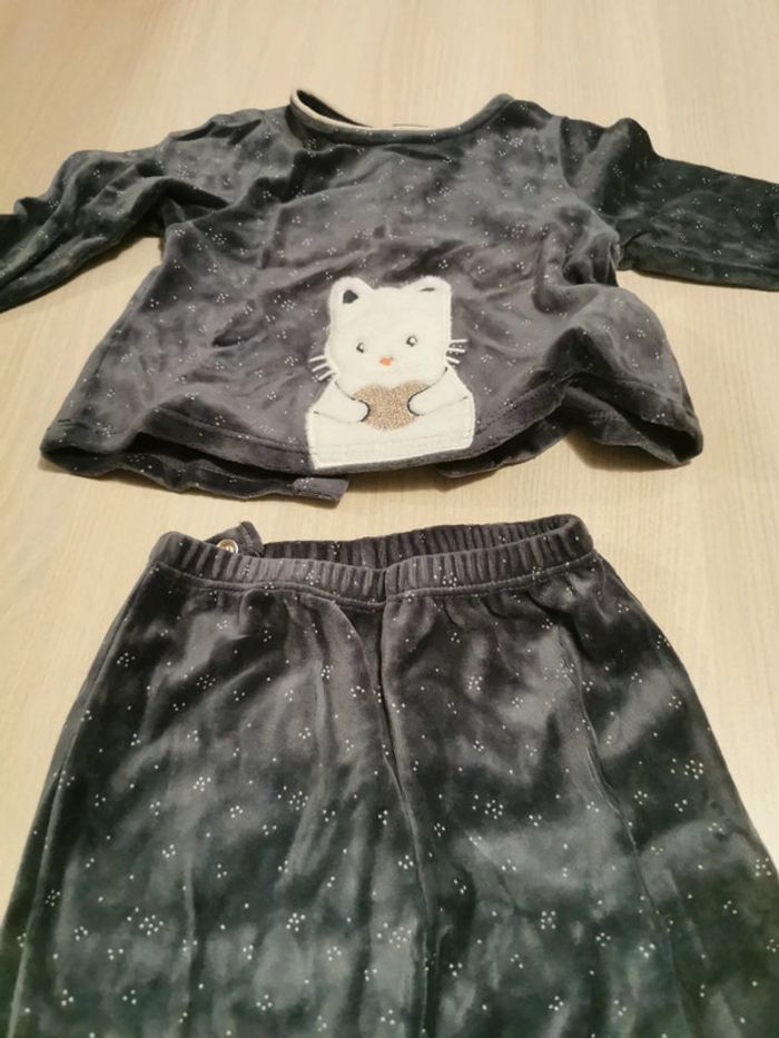 Pyjama velours 6 mois 68 cm - photo numéro 2