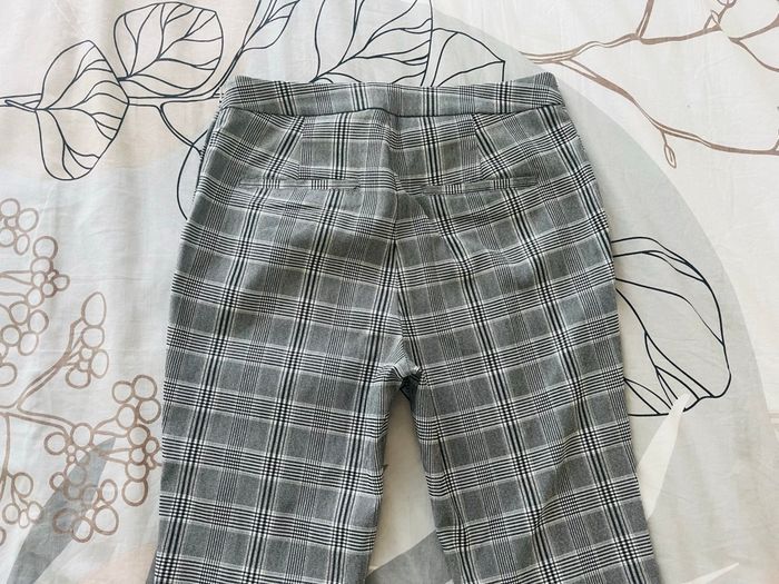 Pantalon neuf - photo numéro 4