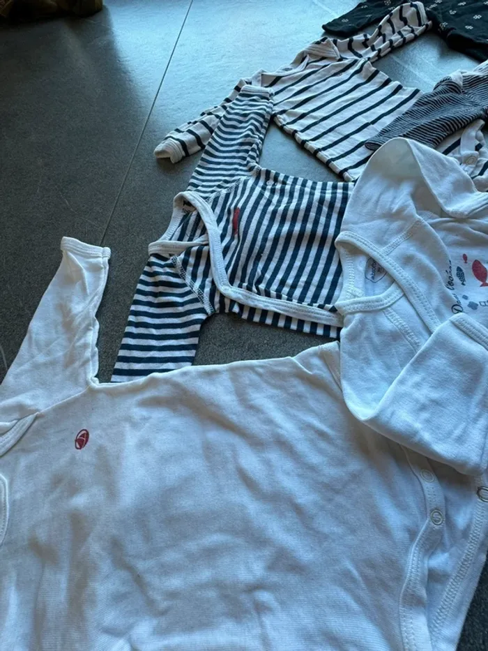 Lot de 10 bodies - photo numéro 5