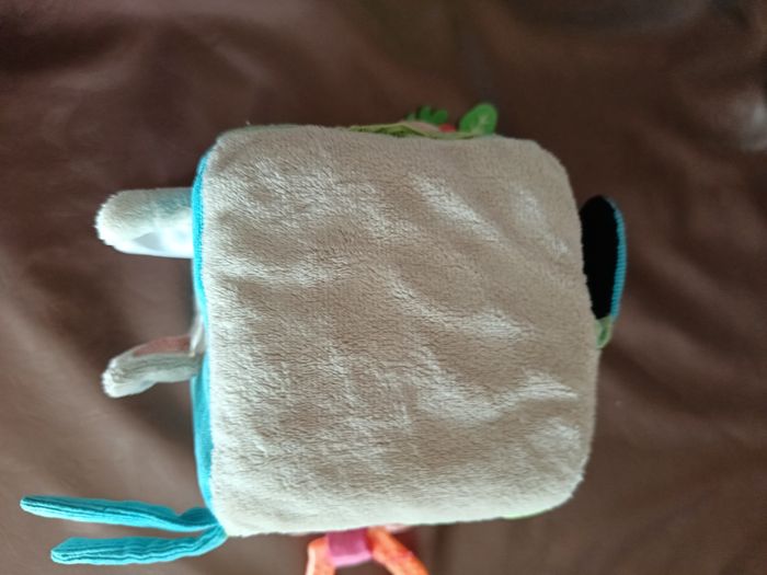 Cube d'Activitées d'Eveil Bébé - photo numéro 7