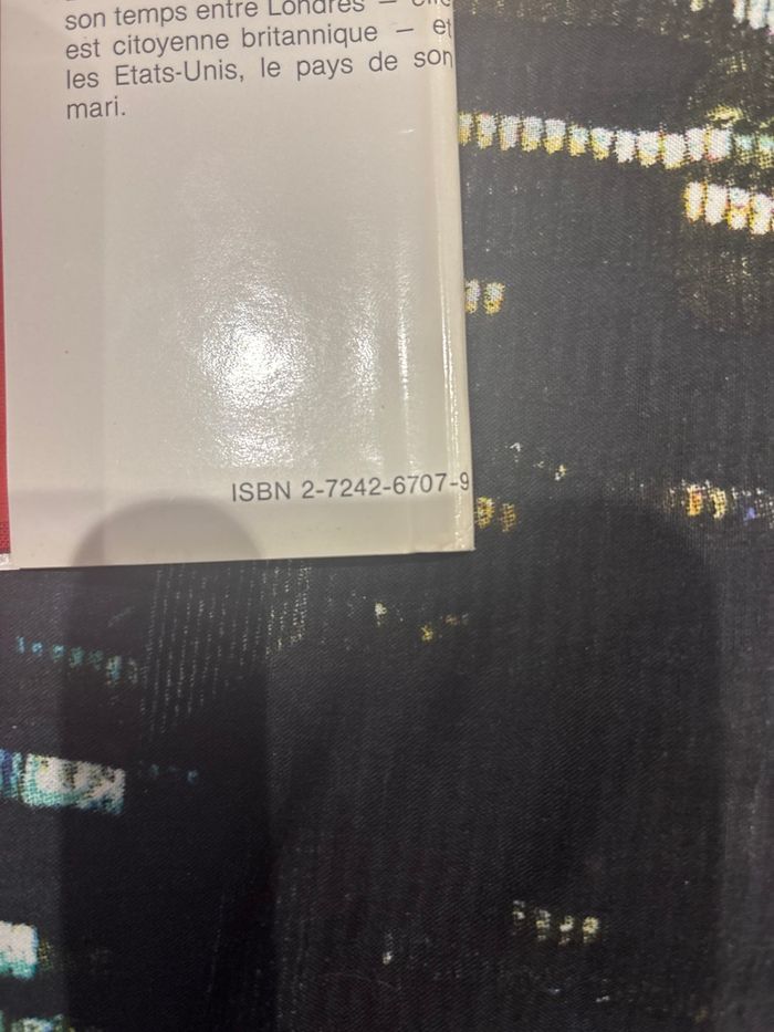 Livre les femmes de sa vie - photo numéro 3