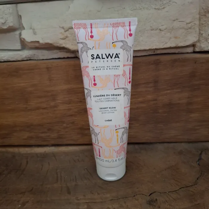 Lait corps hâlé Salwa petersen