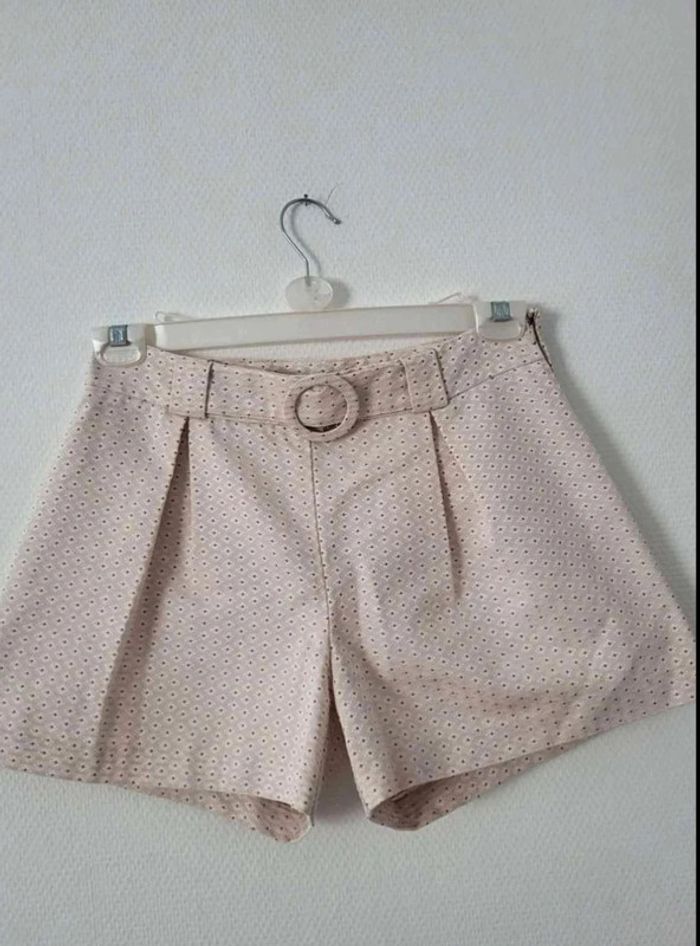 Short style pin-up taille 36 Kookai