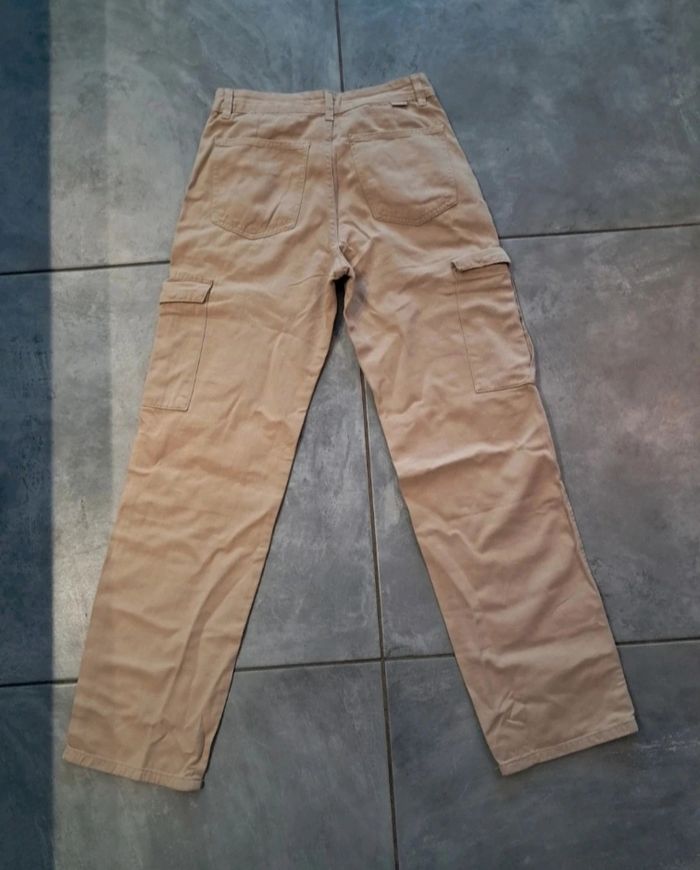 Pantalon cargo Pull & Bear - photo numéro 3