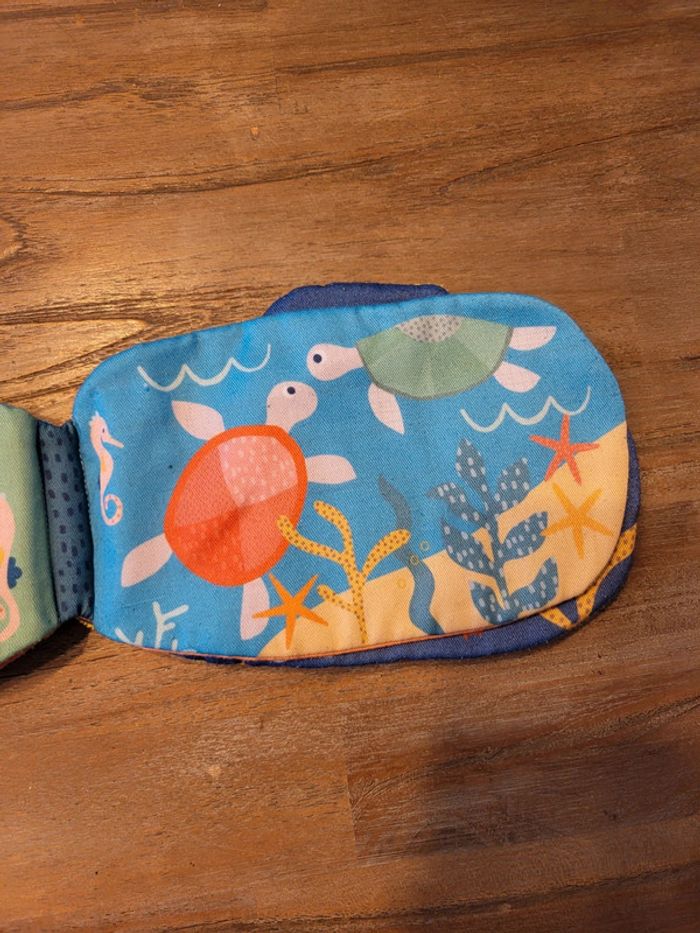 Livre sous marin tissu - photo numéro 5