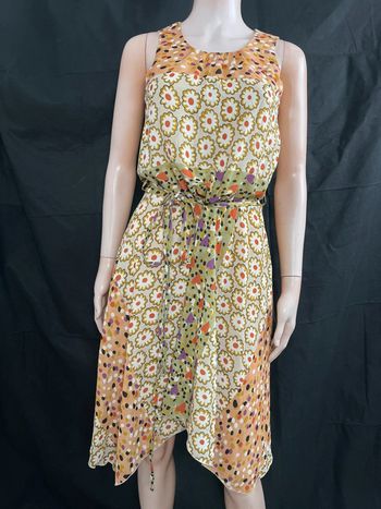 Robe coloré neuve  Rinascimento 36 S
