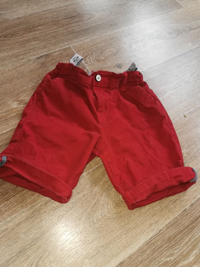 Bermuda rouge - photo numéro 3