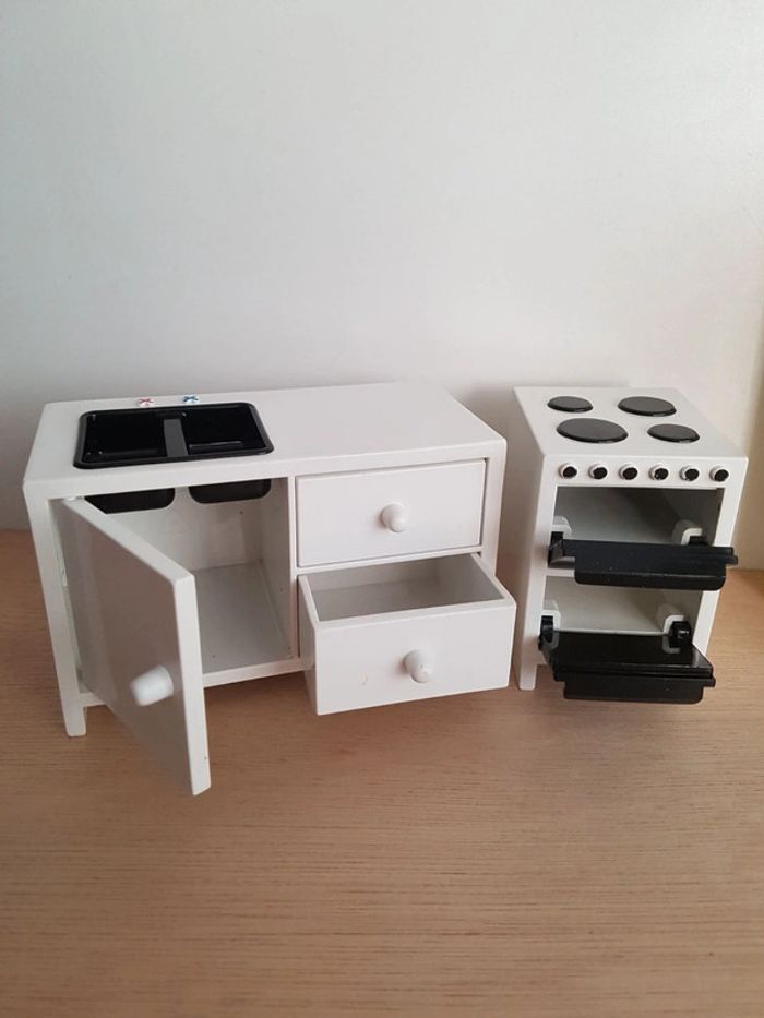 Mobilier cuisine et chambre pour maison de poupée Ikea - photo numéro 9