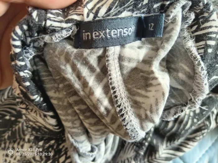 Pantalon fleurs in extenso 12 ans - photo numéro 2