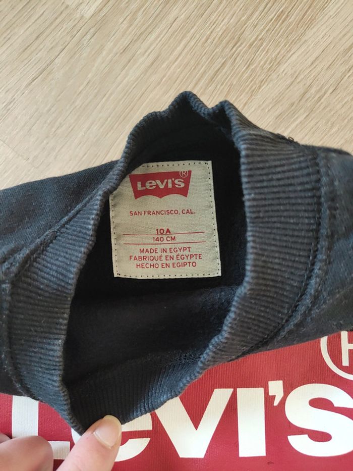 Pull Levi's - photo numéro 3
