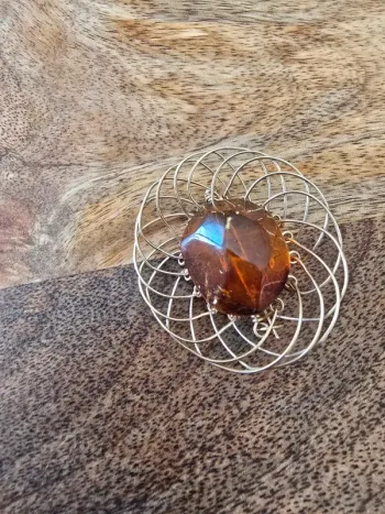 Broche vintage Citrine acier doré