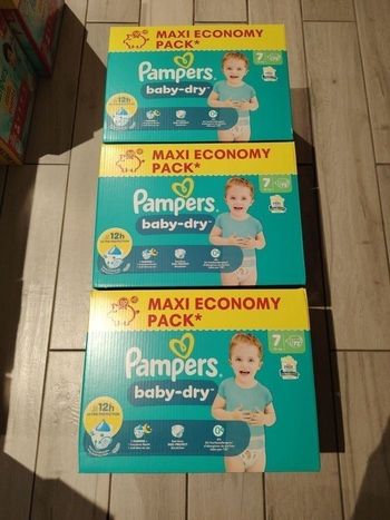 Couche Pampers baby dry taille 7 