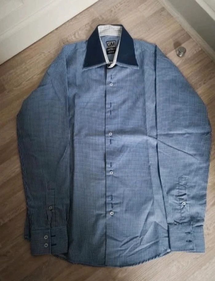 Jolie chemise homme taille 39/40 - photo numéro 2