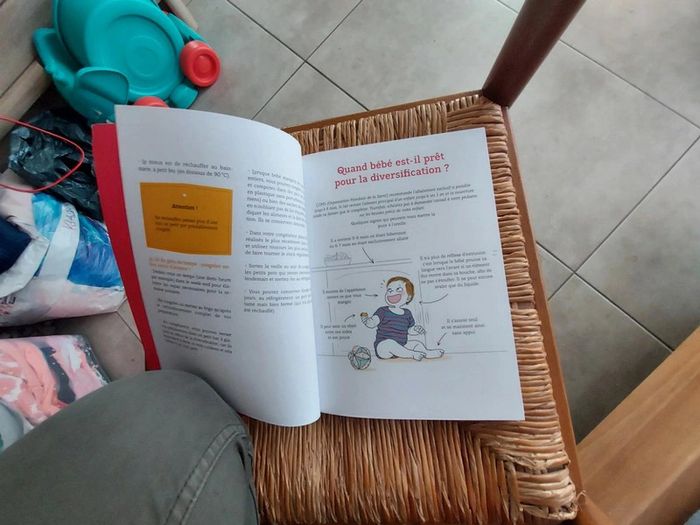 Livre recettes pour bébé neuf - photo numéro 2