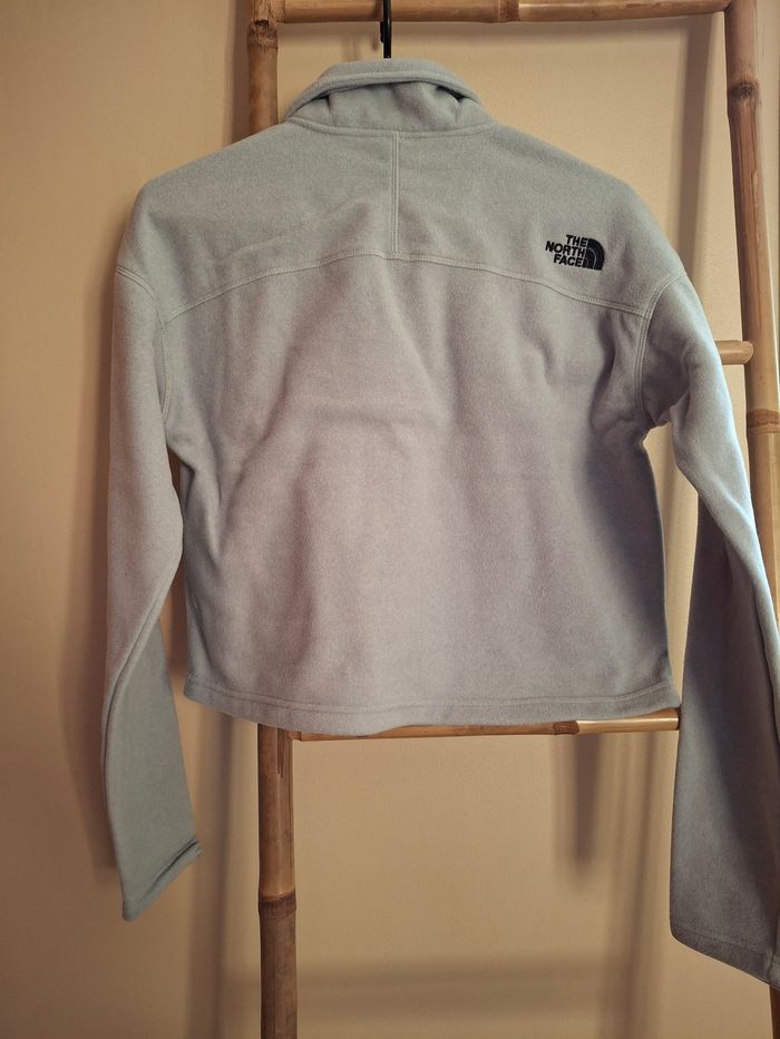 Polaire The North Face femme grise 🩶 | Taille M | Neuve avec étiquette - photo numéro 5