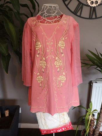 Lot de deux haut neuf