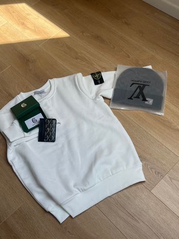 Lot de vêtement 1.1