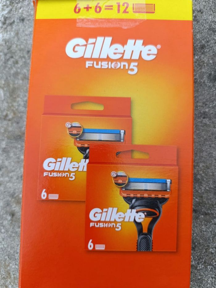 12 lames Gillette fusion 5