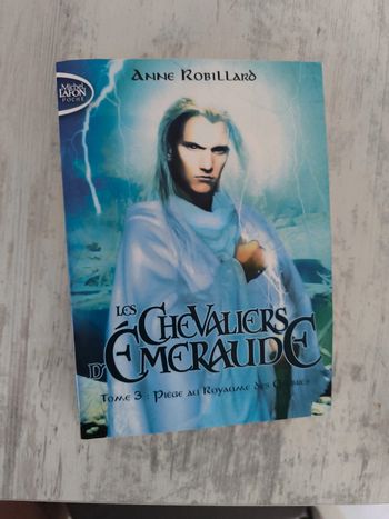 Les chevaliers d'Émeraude. Tome 3. Piège au royaume des ombres