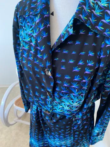 Robe vintage motifs bleus et violets