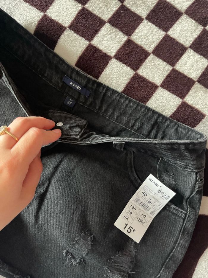 Short neuf - photo numéro 2