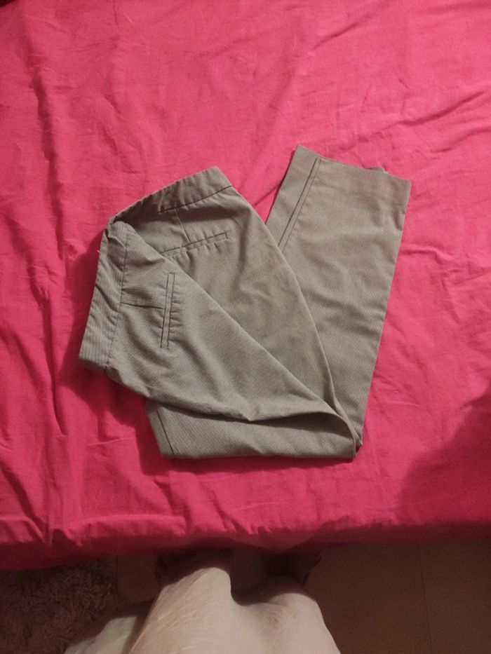 Joli pantalon Zara 40