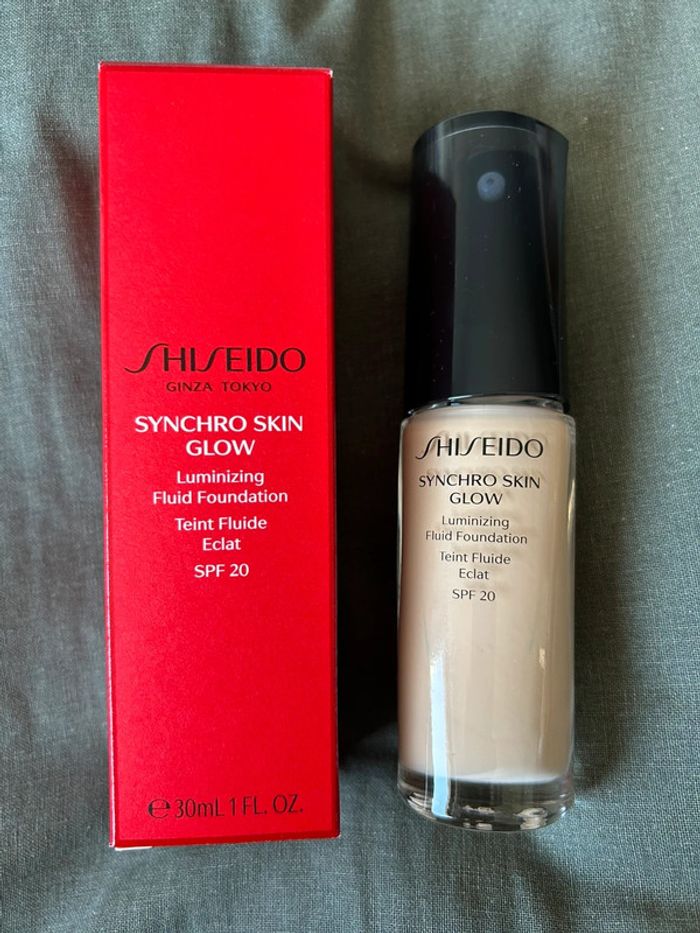 Shiseido Synchro Skin Glow Fond de teint 30ml