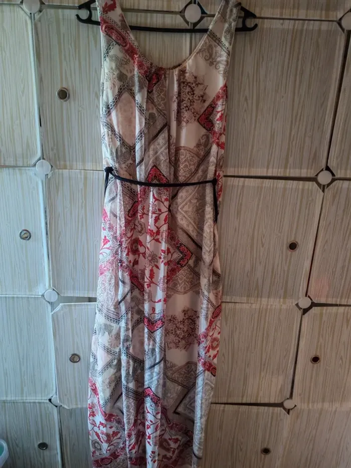 Robe femme - photo numéro 2