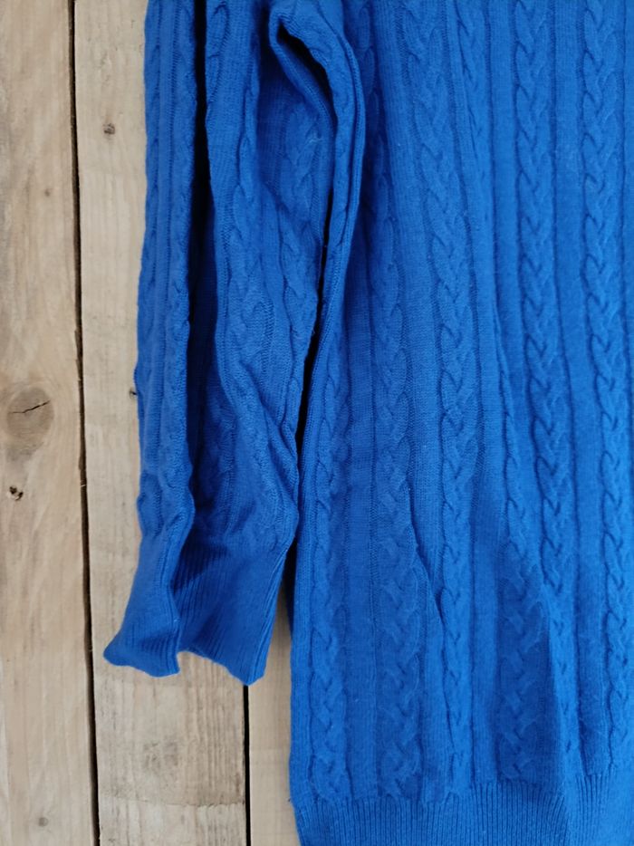 Pull 👕 - photo numéro 2