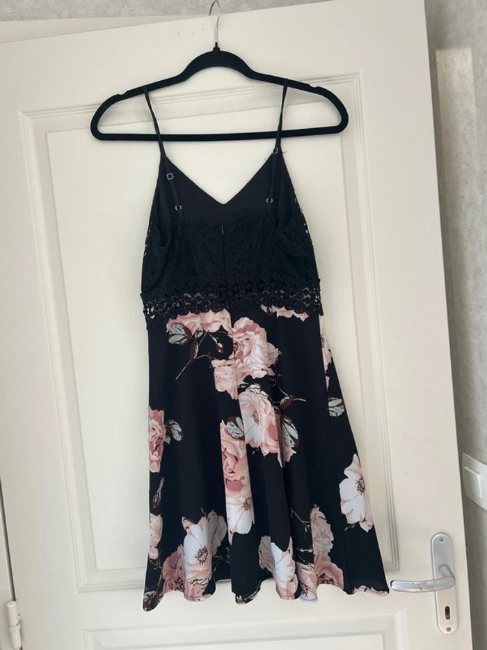 Robe à fleur - photo numéro 3