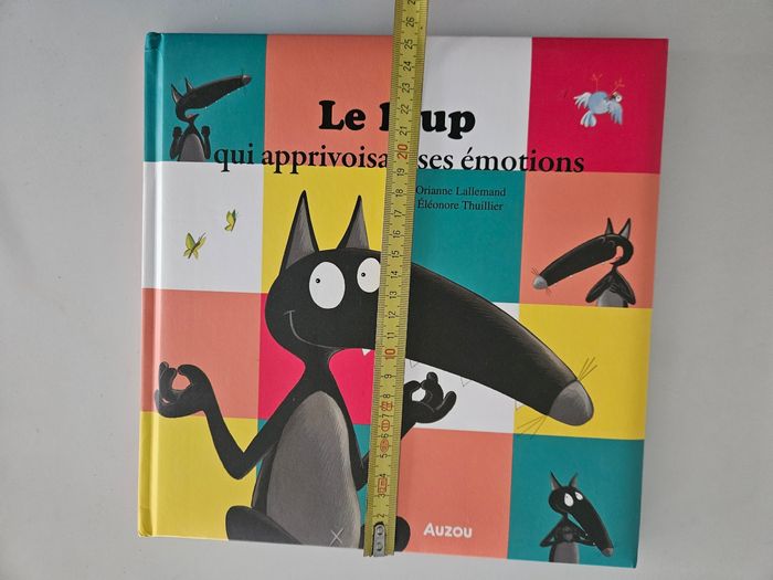 Livre AUZOU, Le loup qui apprivoisait ses émotions, version GRAND FORMAT, NEUF - photo numéro 9