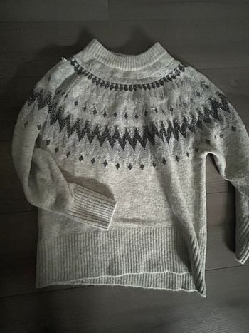 Pull gris