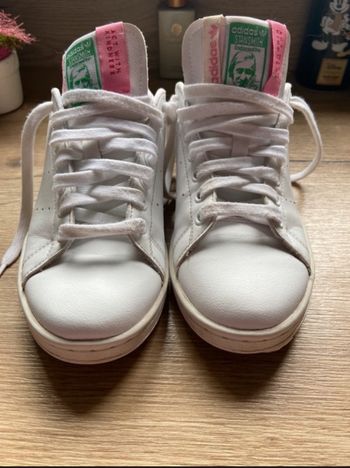 Basket Stan Smith adidas très bon état 45€ pointure 38