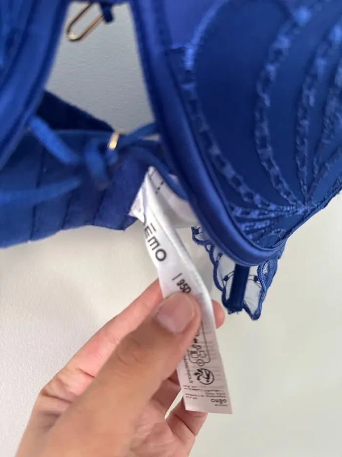👙Soutien gorge rembourré + bas offert- 95D - neuf sans étiquette bleu roi- Gemo - photo numéro 6