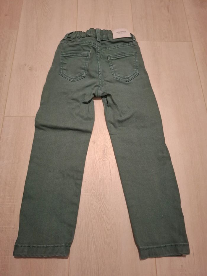 Jeans vert 4/5 ans - photo numéro 2