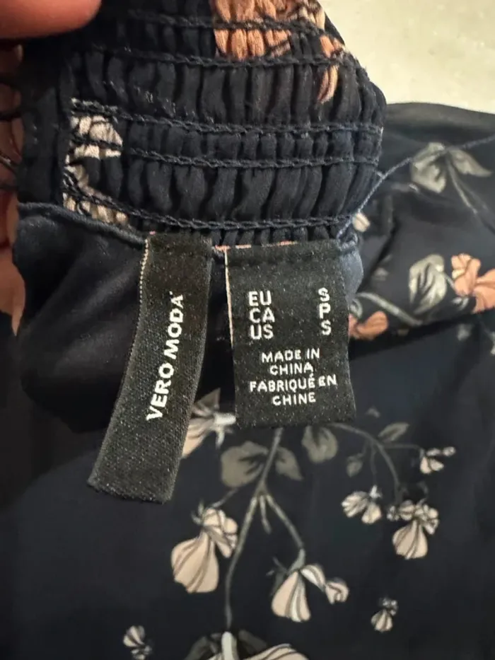 Haut Vero Moda taille S, trsè bon état - photo numéro 2
