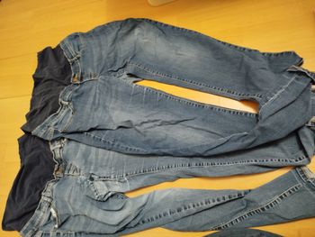 Lot de jeans grossesse