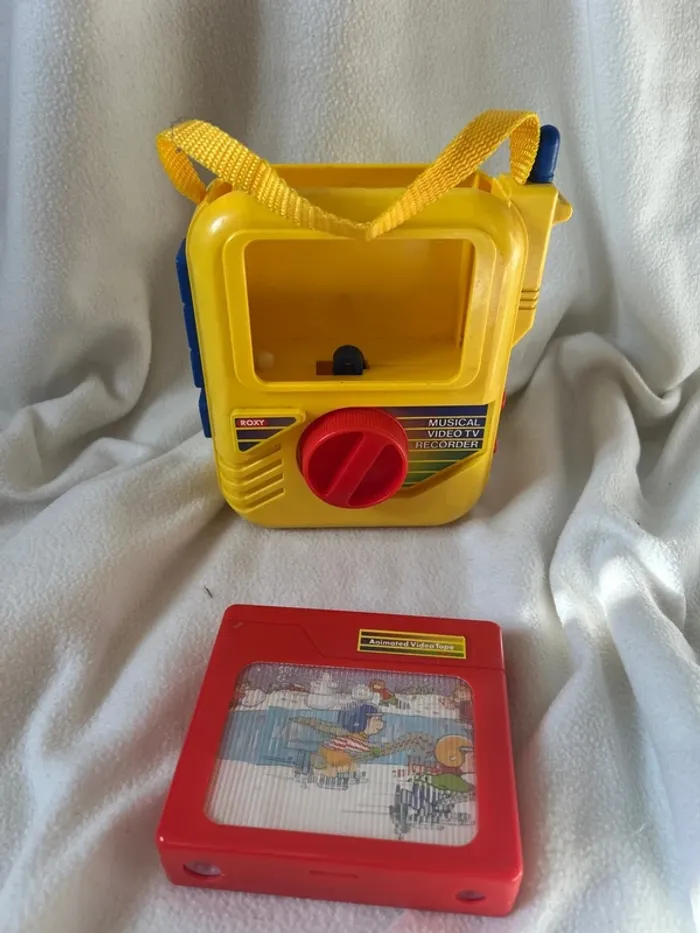 Téléviseur musical vintage Roxy – Musical Video TV Recorder années 80/90 - photo numéro 2