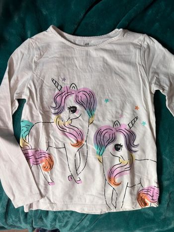 T-shirt licorne 7-8 ans
