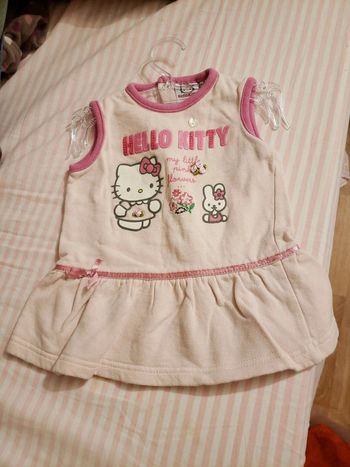 Hello kitty robe 6 mois