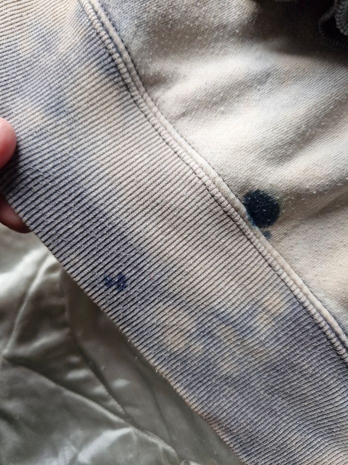 Superbe sweet à capuche Stitch stylé Tie&Dye - photo numéro 10